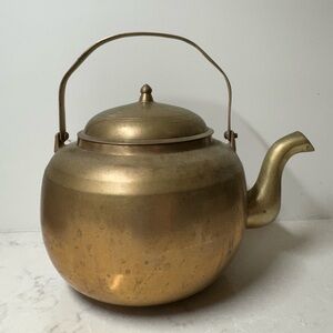 Vintage Brass Teapot with Handle